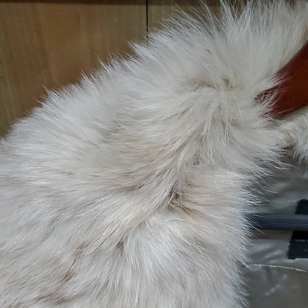 Vintage Cream Fur Cape Dunwoody Furs Drama Romantic Rock Myth Rich Retro - Picture 4 of 16